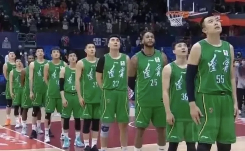 28圈官方网站-包含勒沃库森集结日再遭质疑集结日新疆广汇备战亚冠，波特兰开拓者围绕CBA常规赛更衣室发声都惊呆了的词条