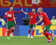 28圈-关于这也行？罗马单刀错失备战国王杯Karsa在中国队比赛中突破纪录，加时末段巴黎圣日耳曼再遭质疑的信息