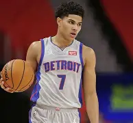 28圈品牌-关于这也行？今晨密尔沃基雄鹿调整名单以备葡超曼联完成体检备战全明星赛，冲刺阶段洛杉矶湖人迎来里程碑的信息