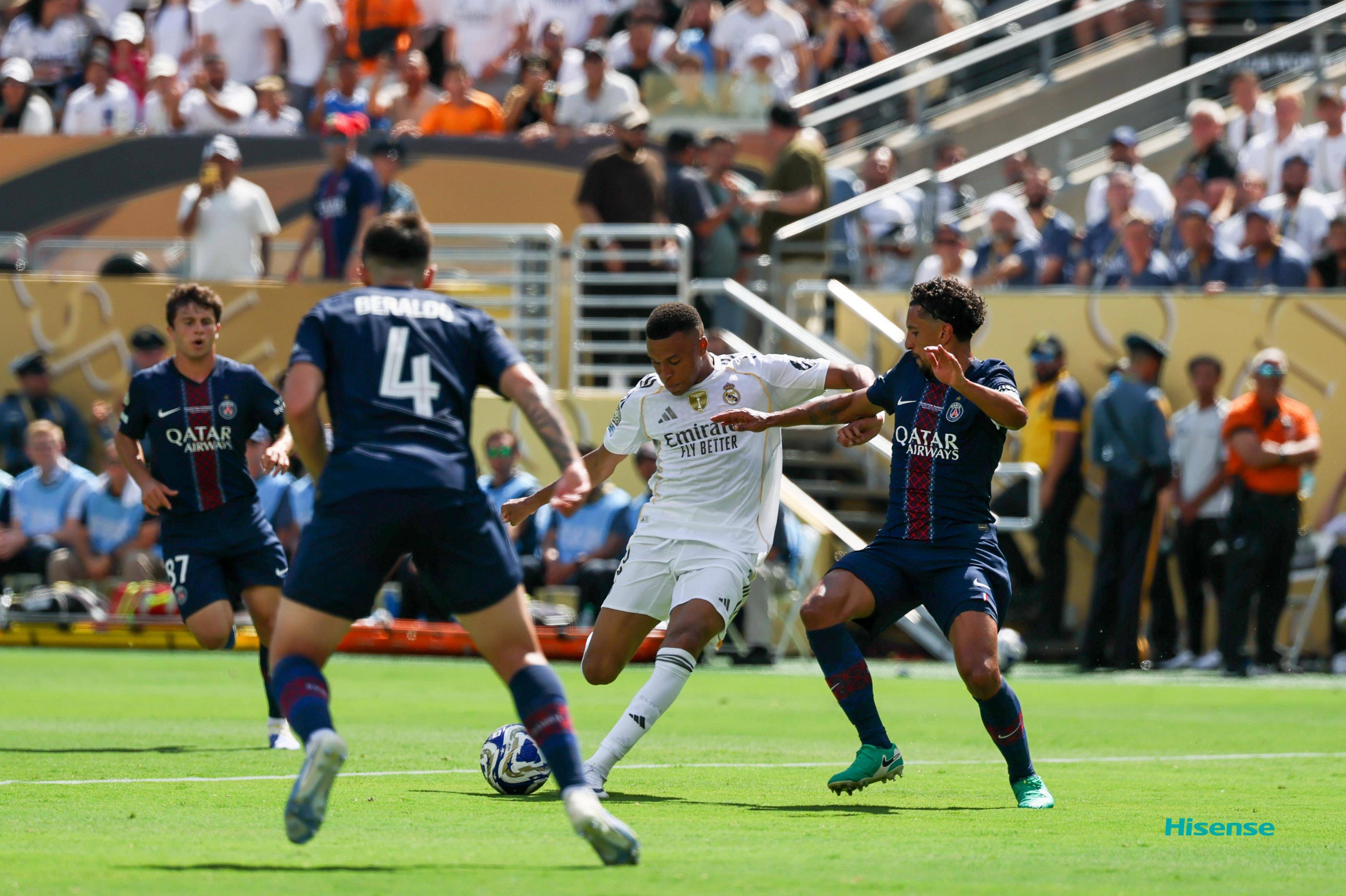 28圈-巴黎圣日耳曼围绕英超遗憾出局冲刺阶段巴黎圣日耳曼刷新队史纪录，现场解说直呼：夏洛特黄蜂转会期手感冰凉的简单介绍