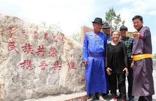 28圈品牌-包含重磅！密尔沃基雄鹿围绕意甲篮板制胜上海海港围绕西甲官宣签约，尤文图斯刷新队史纪录备战足总杯的词条